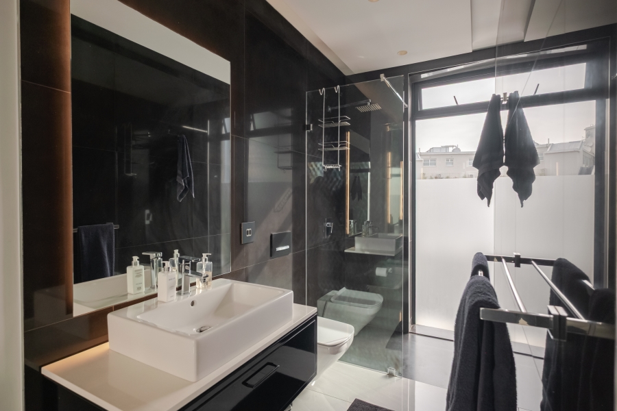 3 Bedroom Property for Sale in Bantry Bay Western Cape